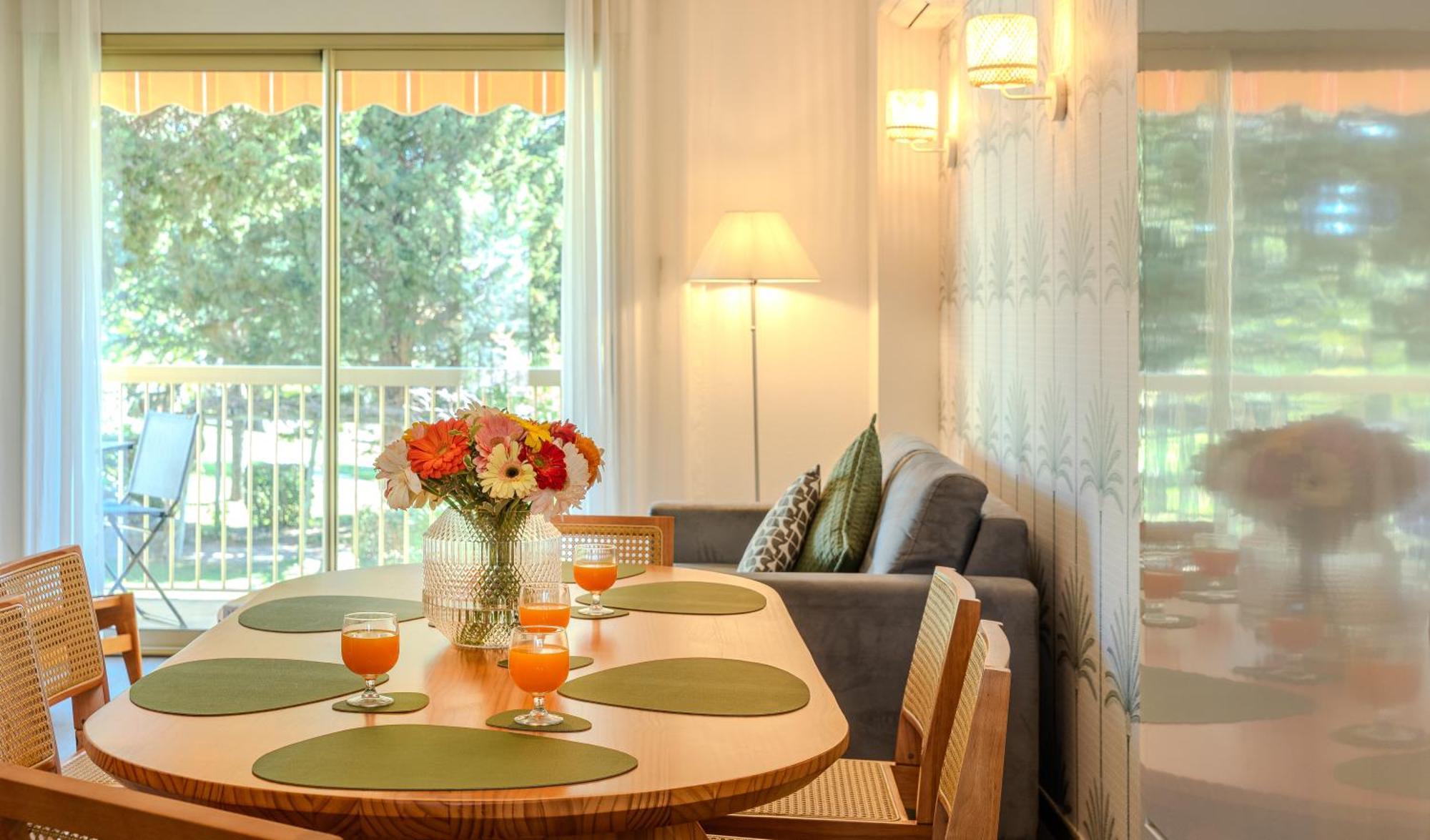 Les 15 Pins & La Mer -Your Green Getaway Near Sea & Beach Antibes Bagian luar foto