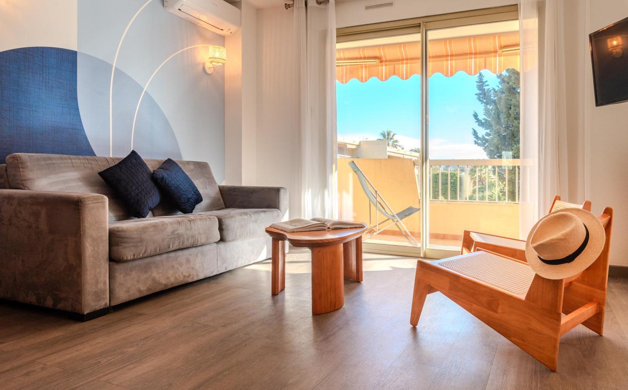 Les 15 Pins & La Mer -Your Green Getaway Near Sea & Beach Antibes Bagian luar foto